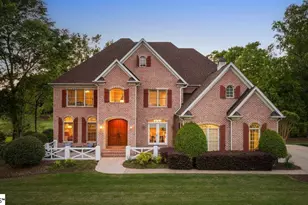 394 Crepe Myrtle Dr, Greer, SC 29651 - Photo 2