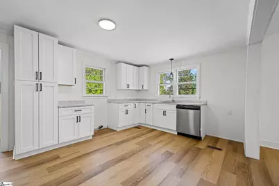 205 Kay Street, Honea Path, SC 29654 - Photo 2