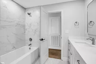 24 Farmington Rd, Greenville, SC 29605 - Photo 22
