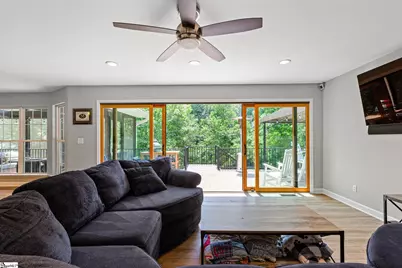 322 Shorecrest Drive, Seneca, SC 29672 - Photo 6