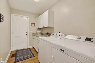 322 Shorecrest Dr, Seneca, SC 29672 - Photo 14