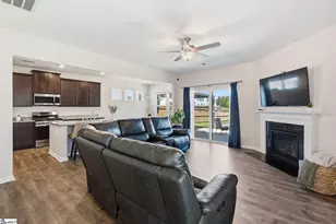 108 Ashborne Ln, Simpsonville, SC 29681 - Photo 2