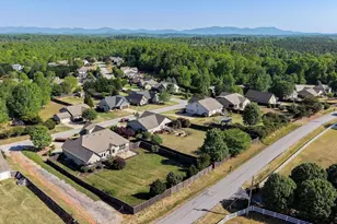 104 Crimson Glory Way, Travelers Rest, SC 29690 - Photo 4