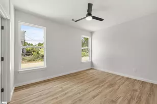 223 Oak St, Clinton, SC 29325 - Photo 12