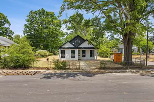 223 Oak St, Clinton, SC 29325 - Photo 18