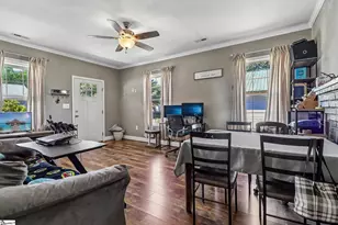 200 Jefferson St, Clinton, SC 29325 - Photo 6