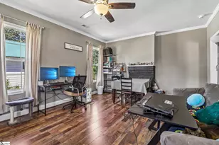 200 Jefferson St, Clinton, SC 29325 - Photo 8
