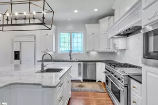 712 Lady Hillingdon Ct, Greer, SC 29650 - Photo 6