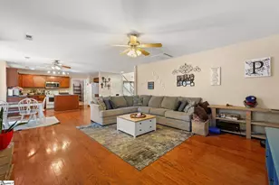 110 Ashington Dr, Simpsonville, SC 29680 - Photo 8