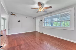 2601 E Lee Rd, Taylors, SC 29687 - Photo 4