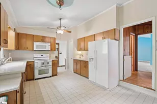 105 Derby Ln, Clinton, SC 29325 - Photo 12
