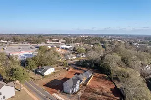 107 Potomac Ave, Greenville, SC 29605 - Photo 4