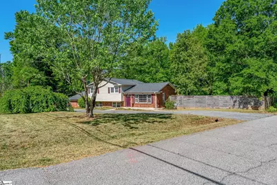100 Woodburn Drive, Taylors, SC 29687 - Photo 32