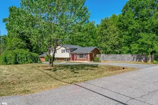 100 Woodburn Dr, Taylors, SC 29687 - Photo 32