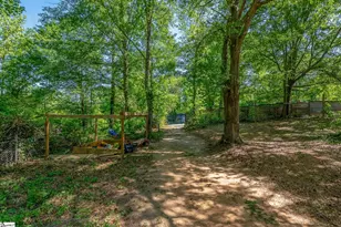 100 Woodburn Dr, Taylors, SC 29687 - Photo 30