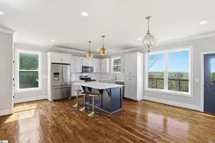 202 Allgood Dr, Pickens, SC 29671 - Photo 6