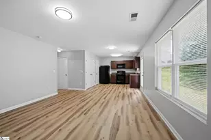 152 Evvalane Dr, Spartanburg, SC 29302 - Photo 4