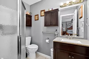 137 S Manley Dr, Taylors, SC 29687 - Photo 16