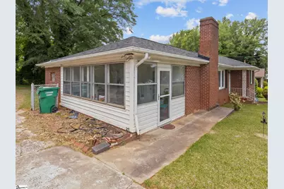 1102 Elmore Street, Gaffney, SC 29340 - Photo 4