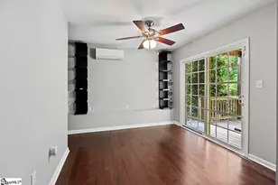 219 Oak Ridge Dr, Greenwood, SC 29649 - Photo 8