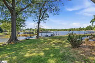 409 Lyman Lake Rd, Lyman, SC 29365 - Photo 10