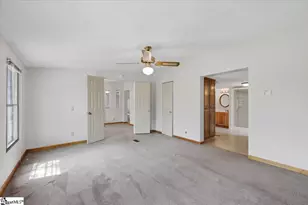 554 Berry Shoals Rd, Duncan, SC 29334 - Photo 16