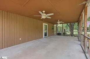 554 Berry Shoals Rd, Duncan, SC 29334 - Photo 28