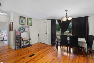 1504 E Saluda Lake Rd, Greenville, SC 29611 - Photo 10