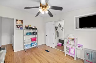 1504 E Saluda Lake Rd, Greenville, SC 29611 - Photo 28