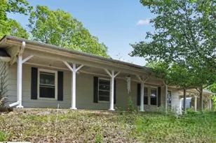 127 Wildwood Ln, Union, SC 29379 - Photo 2