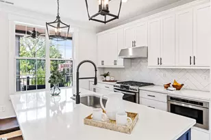 1305 Pendleton St, Greenville, SC 29611 - Photo 16