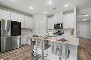 121 Layken Dr, Fountain Inn, SC 29644 - Photo 10