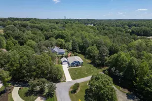 3703 Rocky Creek Dr, Seneca, SC 29678 - Photo 2