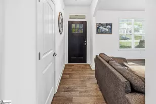 572 Forden Dr, Wellford, SC 29385 - Photo 6