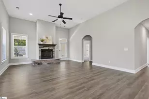 3 Clyburn Ln, Taylors, SC 29687 - Photo 14