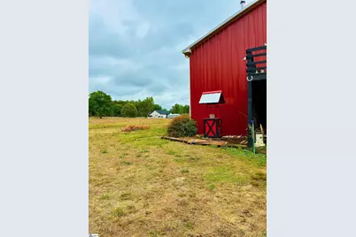 411 Bradley Dill Road, Campobello, SC 29322 - Photo 8