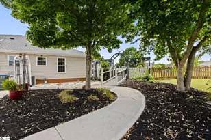 216 Cornelson Dr, Greer, SC 29651 - Photo 32