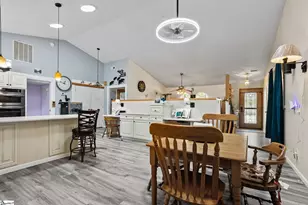216 Cornelson Dr, Greer, SC 29651 - Photo 10