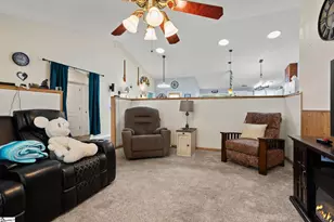 216 Cornelson Dr, Greer, SC 29651 - Photo 4