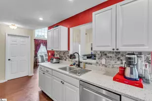 103 Pinebark Ln, Greenwood, SC 29649 - Photo 10