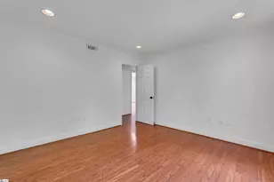 925 Cleveland St, Greenville, SC 29601 - Photo 18