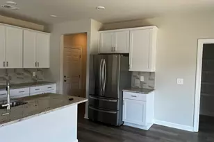 140 Lavinia Cir, Duncan, SC 29334 - Photo 6