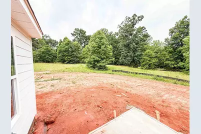 18040 Hwy 101 S, Gray Court, SC 29645 - Photo 2