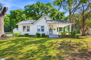 524 Church St, Laurens, SC 29360 - Photo 2
