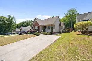 742 Cotton Branch Dr, Boiling Springs, SC 29316 - Photo 2