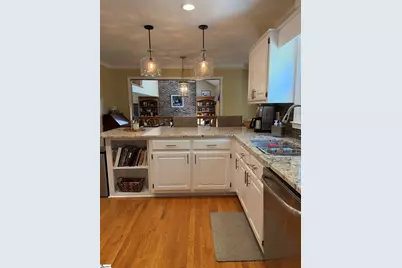 715 N Almond Drive, Simpsonville, SC 29681 - Photo 8
