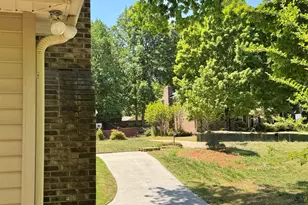 715 N Almond Dr, Simpsonville, SC 29681 - Photo 20