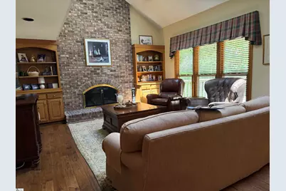 715 N Almond Drive, Simpsonville, SC 29681 - Photo 12