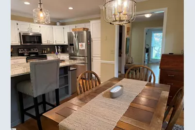 715 N Almond Drive, Simpsonville, SC 29681 - Photo 6