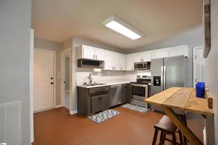 501 Caldwell St, Campobello, SC 29322 - Photo 10